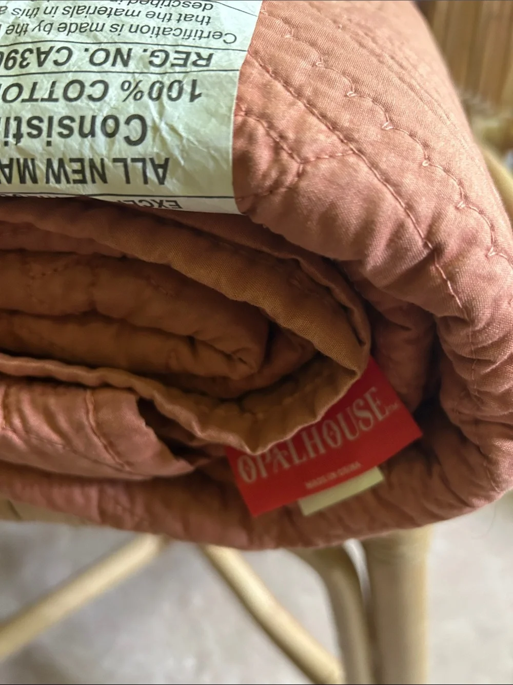 Opalhouse Jungalow King Quilted Paisley Quilt, Coral almost Terracotta color